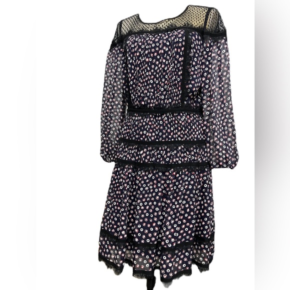 DIANE VON FURSTENBERG Jamie Dress Size 8 Silk Lace Trim Ruffle Tiered Black 8 - Picture 2 of 9